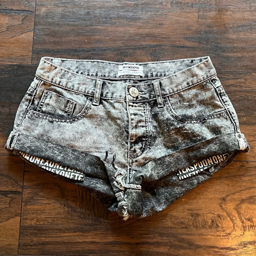 One Teaspoon Shorts